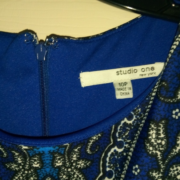 Studio One New York Dress - Picture 4 of 4